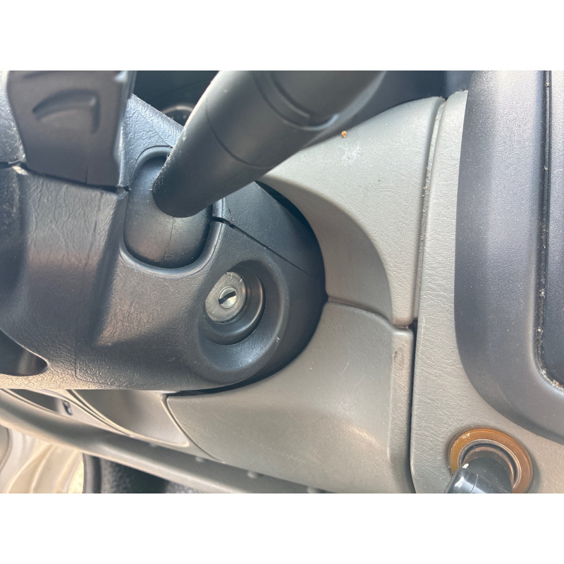 Baguette de porte avant droite RENAULT TRAFIC 2 Photo n°19
