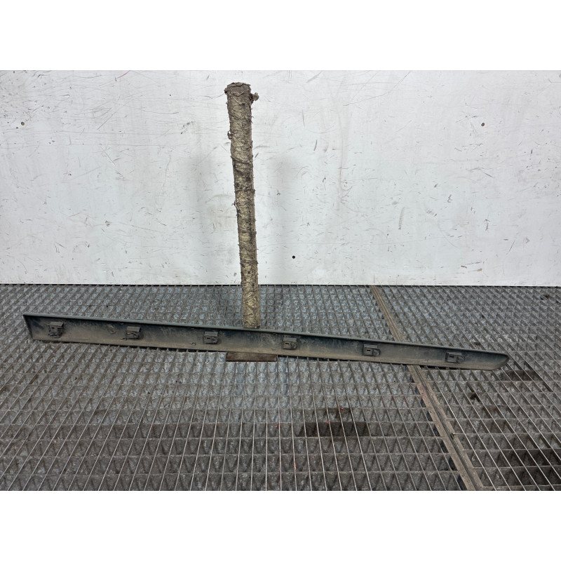 Baguette de porte avant gauche CITROEN C3 1 Photo n°4