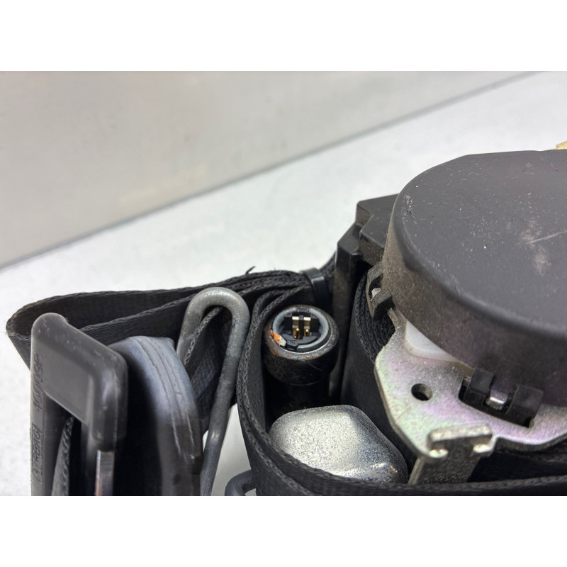 Pretensionneur de ceinture avant droit RENAULT MEGANE 3 Photo n°4