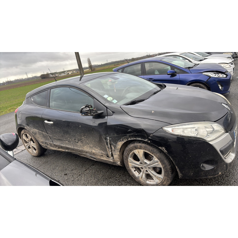 Pretensionneur de ceinture avant droit RENAULT MEGANE 3 Photo n°8