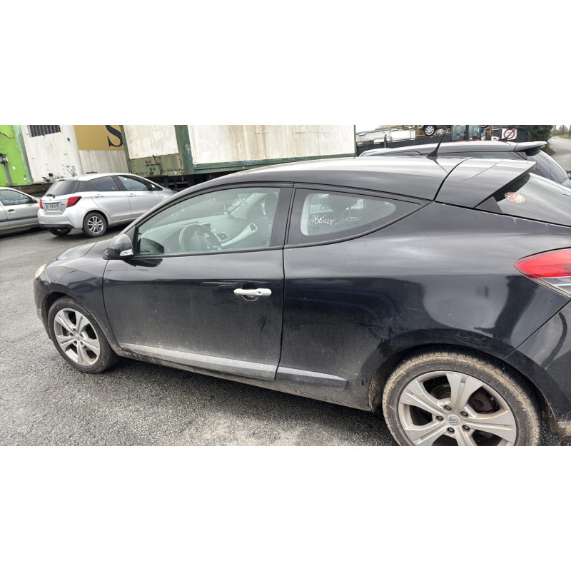 Pretensionneur de ceinture avant droit RENAULT MEGANE 3 Photo n°12
