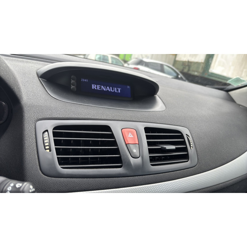 Pretensionneur de ceinture avant droit RENAULT MEGANE 3 Photo n°20