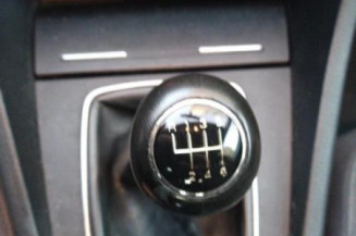Verin de capot AUDI A4 2