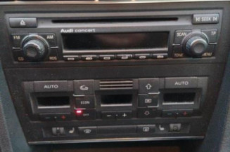 Verin de capot AUDI A4 2