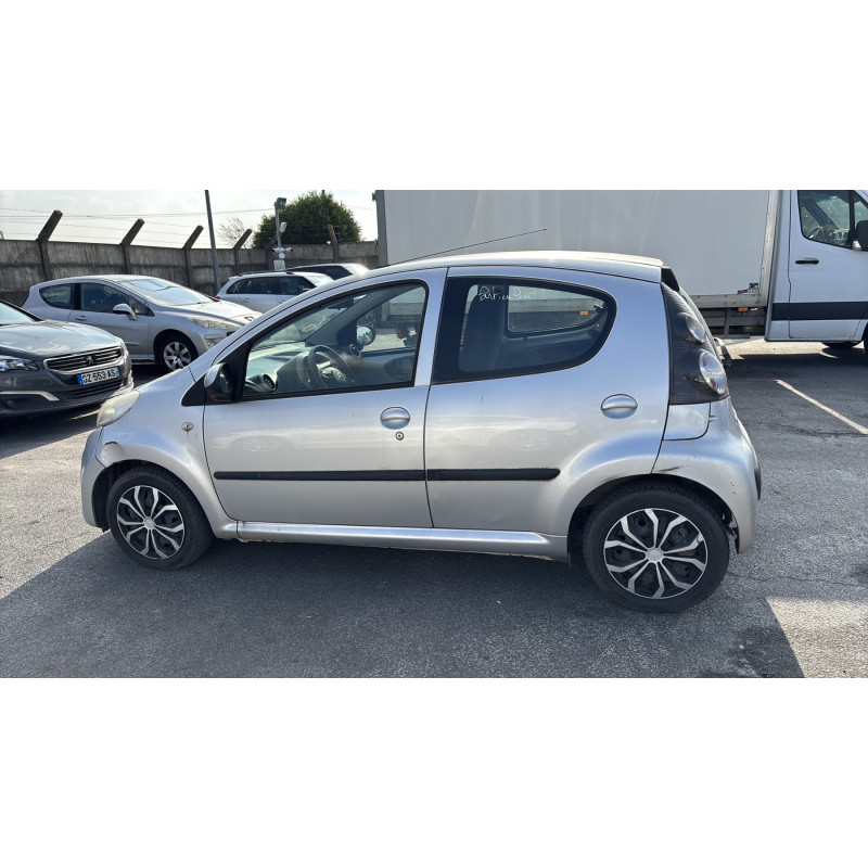 Porte avant droit CITROEN C1 1 Photo n°14