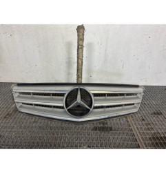 Calandre MERCEDES CLASSE C 204 Photo n°1