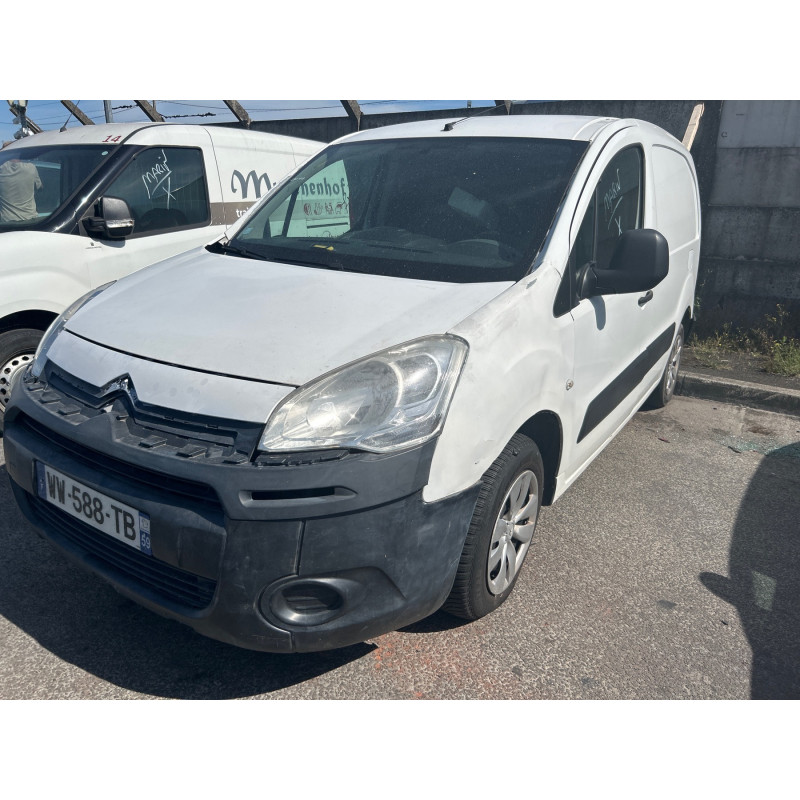 Attache ceinture avant gauche CITROEN BERLINGO 2 Photo n°8