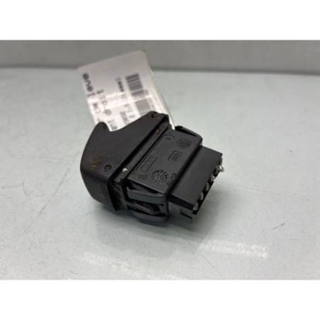 Interrupteur de leve vitre avant droit RENAULT KANGOO 1