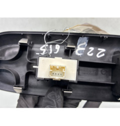 Interrupteur de leve vitre avant droit FIAT 500X