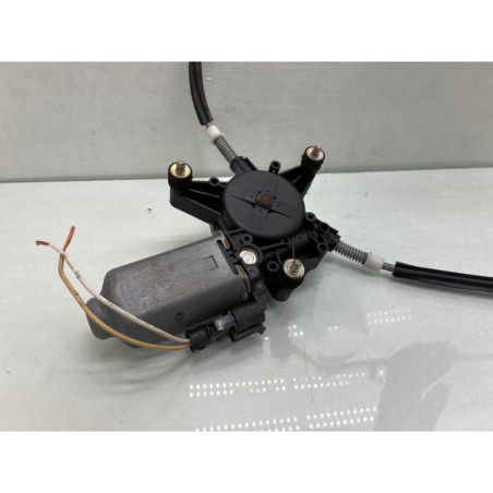 Leve vitre electrique avant gauche RENAULT MEGANE 1 Photo n°1