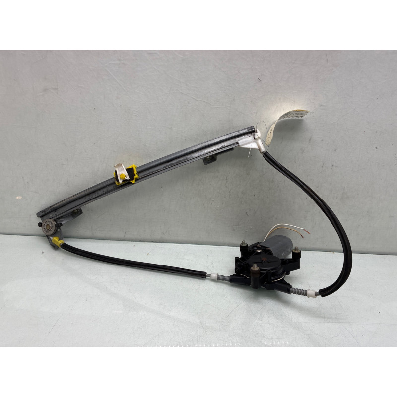 Leve vitre electrique avant gauche RENAULT MEGANE 1 Photo n°5