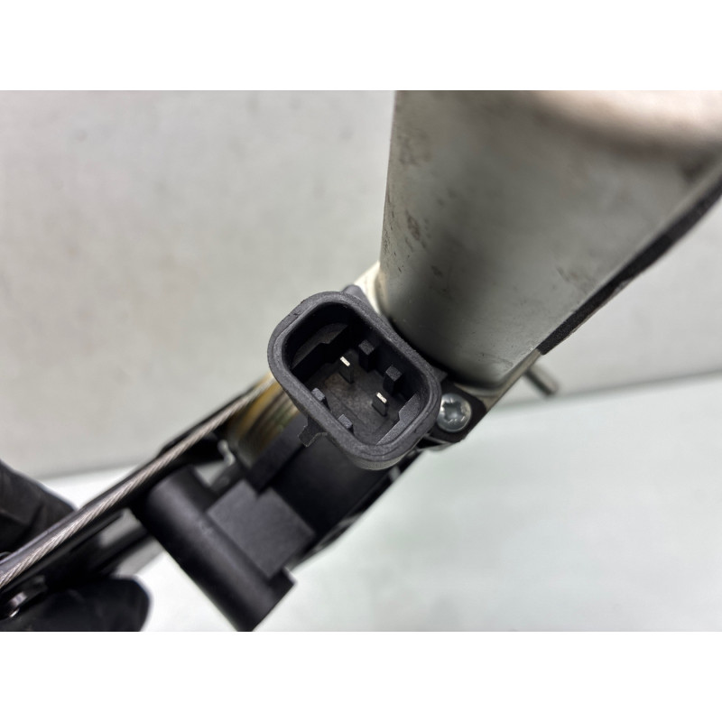 Leve vitre electrique avant droit FORD KA 2 Photo n°1