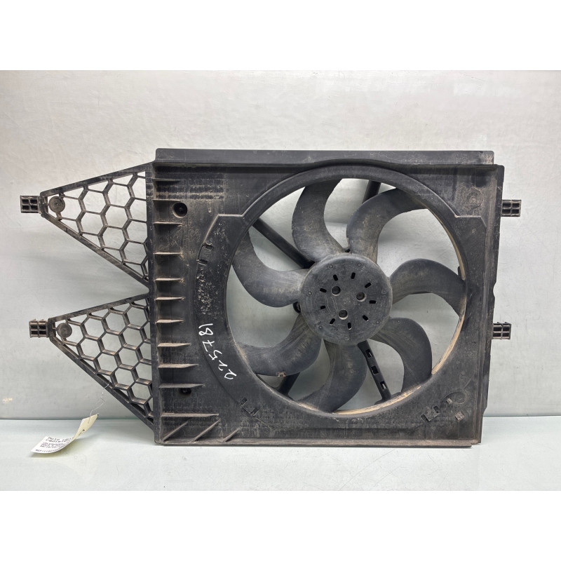 Moto ventilateur radiateur VOLKSWAGEN POLO 5 Photo n°2