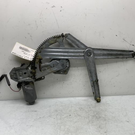 Leve vitre electrique avant droit PEUGEOT 205 Photo n°1