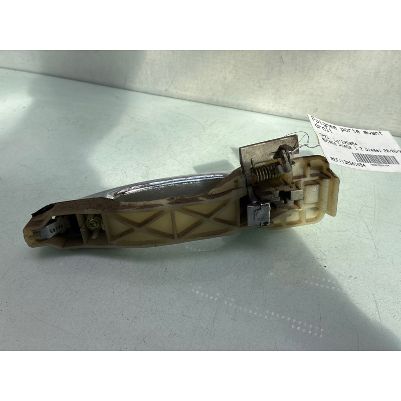 Poignee porte avant droit OPEL ANTARA Photo n°2