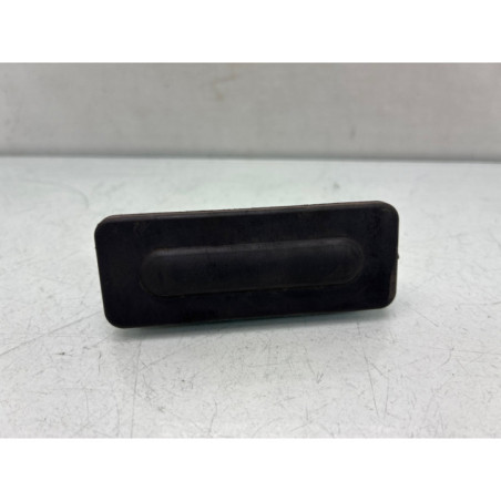 Bouton de coffre PEUGEOT 5008 2