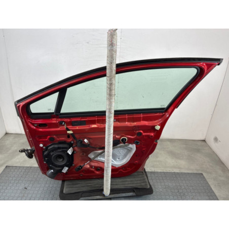 Porte avant droit RENAULT CLIO 4 Photo n°1