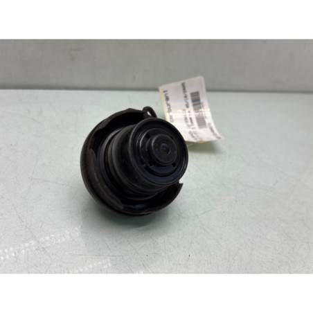 Bouchon de carburant VOLKSWAGEN GOLF 5 Photo n°1
