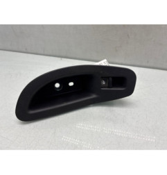 Interrupteur de leve vitre arriere droit FIAT 500X Photo n°1