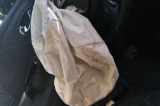 Verin de capot RENAULT CAPTUR 1