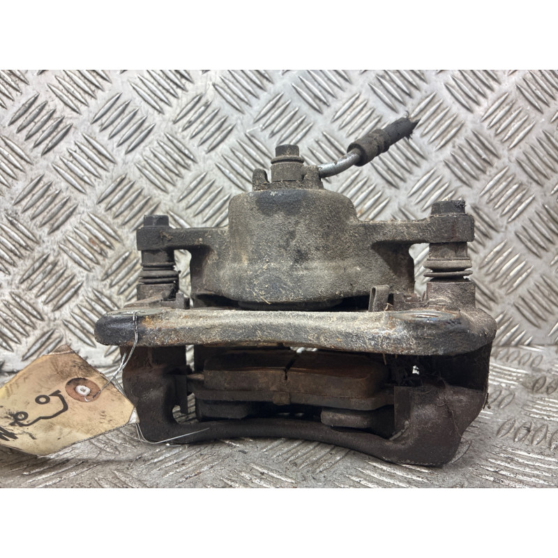 Etrier avant droit (freinage) HYUNDAI I 10 2 Photo n°1