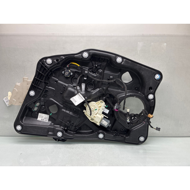 Leve vitre electrique avant droit FIAT 500X Photo n°4