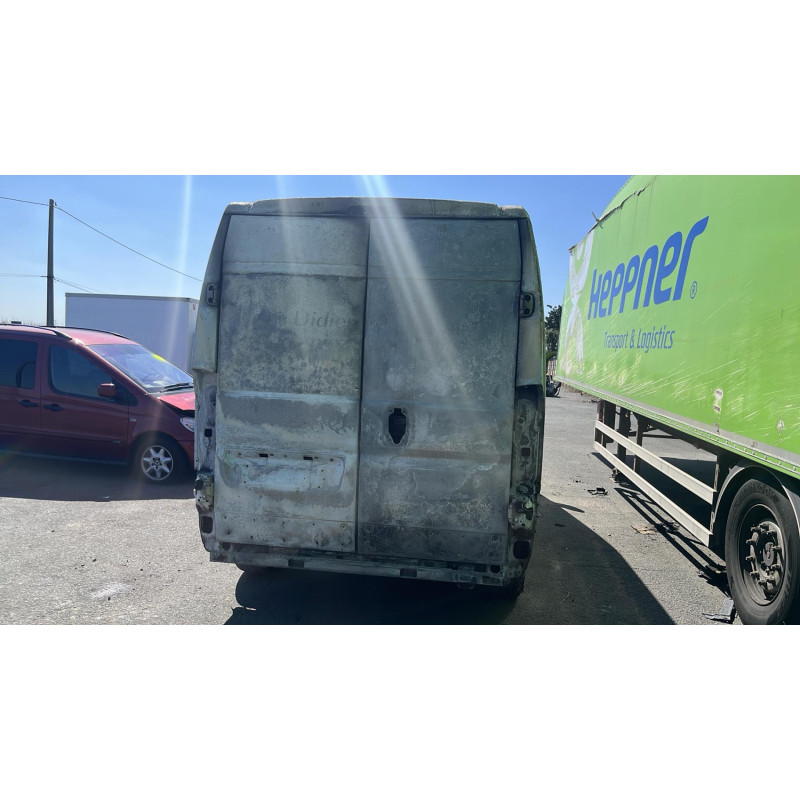 Crosse avant droit CITROEN JUMPER 3 Photo n°10