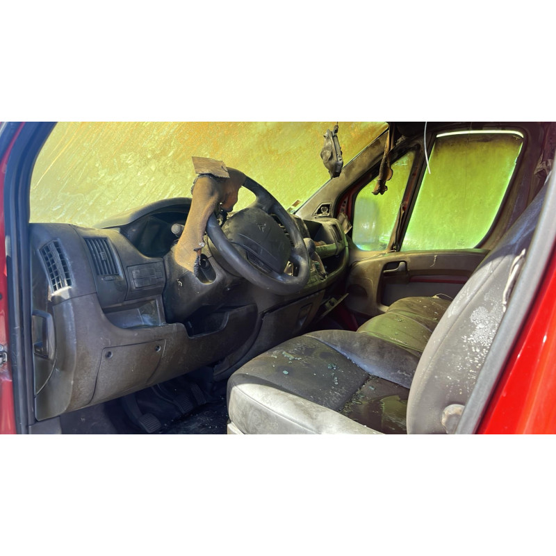 Crosse avant droit CITROEN JUMPER 3 Photo n°12