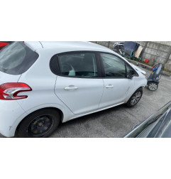Pivot de moyeu avant droit PEUGEOT 208 1