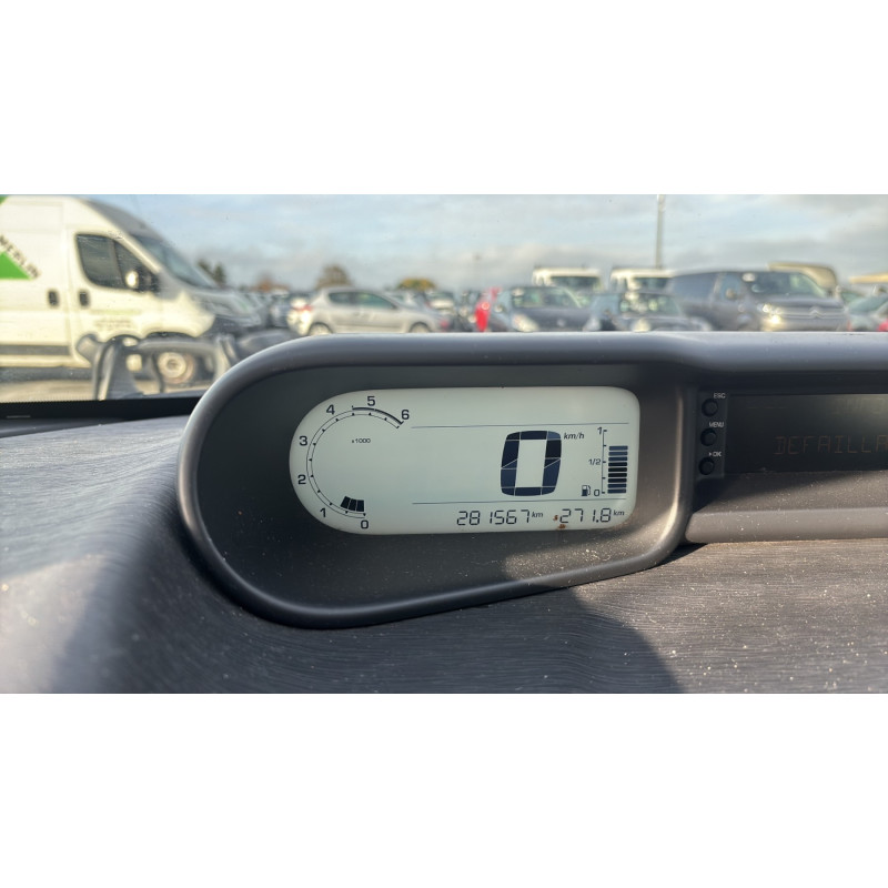 Pretensionneur de ceinture avant gauche CITROEN C3 PICASSO Photo n°18