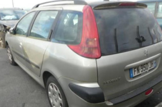 Pretensionneur de ceinture avant droit PEUGEOT 206