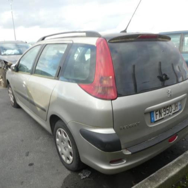 Pretensionneur de ceinture avant droit PEUGEOT 206 Photo n°7