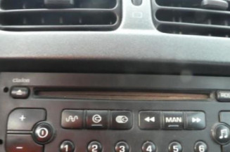 Pretensionneur de ceinture avant droit PEUGEOT 206