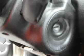 Pretensionneur de ceinture avant droit PEUGEOT 206