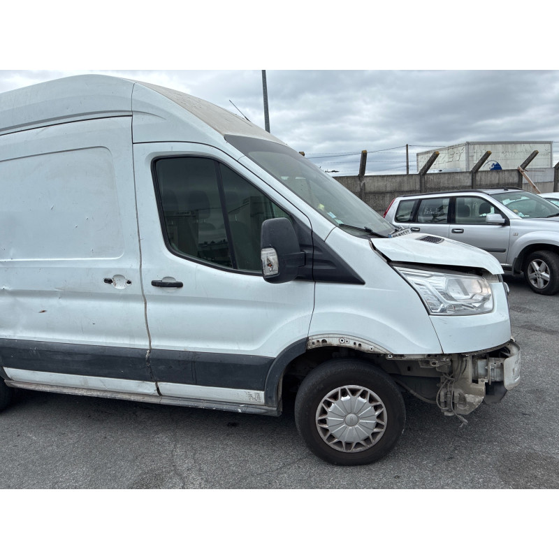 FORD TRANSIT 5 PHASE 1 2.2 TDCI - 16V TURBO Photo n°4