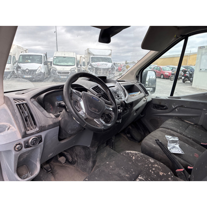 FORD TRANSIT 5 PHASE 1 2.2 TDCI - 16V TURBO Photo n°16