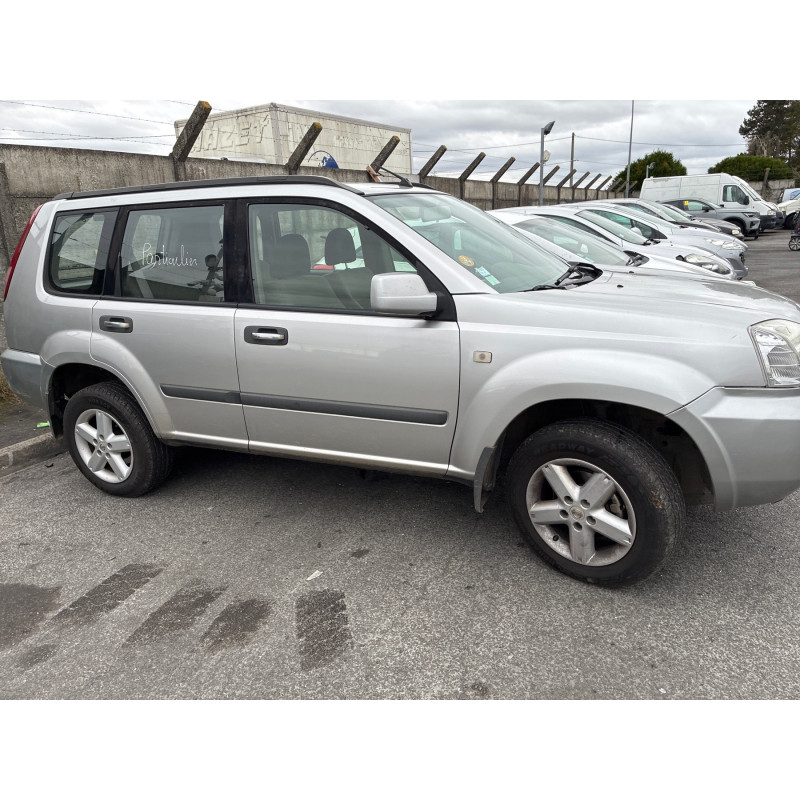 NISSAN X-TRAIL 1 PHASE 2 2.2 DCI - 16V TURBO 4X4 Photo n°10