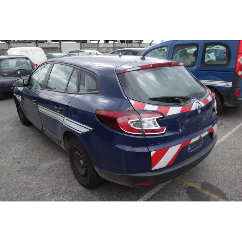 Crosse arriere gauche RENAULT MEGANE 3 Photo n°4