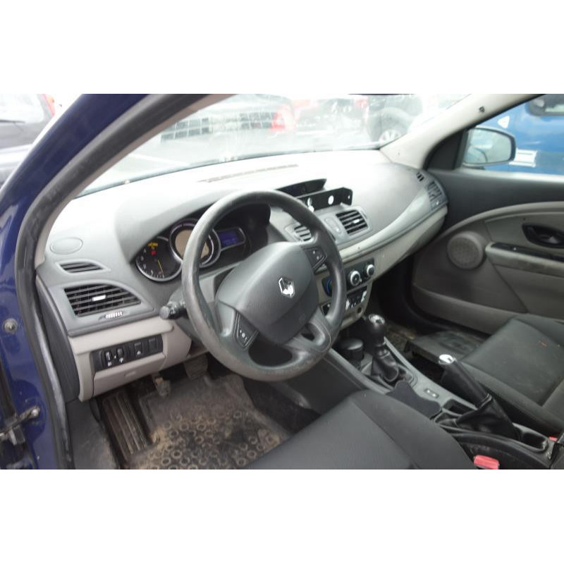 Crosse arriere gauche RENAULT MEGANE 3 Photo n°5