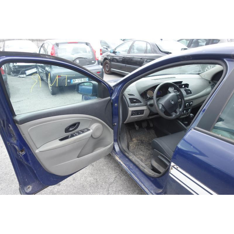 Crosse arriere gauche RENAULT MEGANE 3 Photo n°7