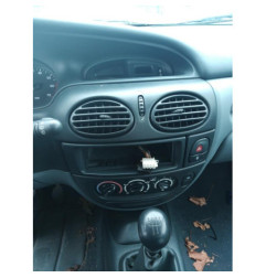 Anti brouillard gauche (feux) RENAULT MEGANE 1