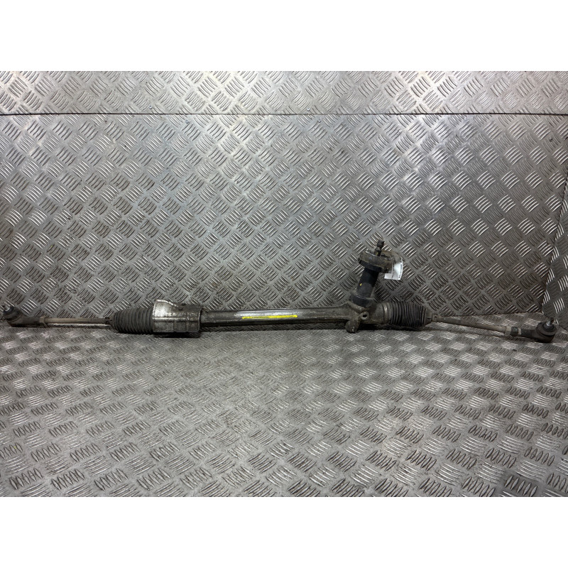 Cremaillere assistee HYUNDAI I 10 2 Photo n°4