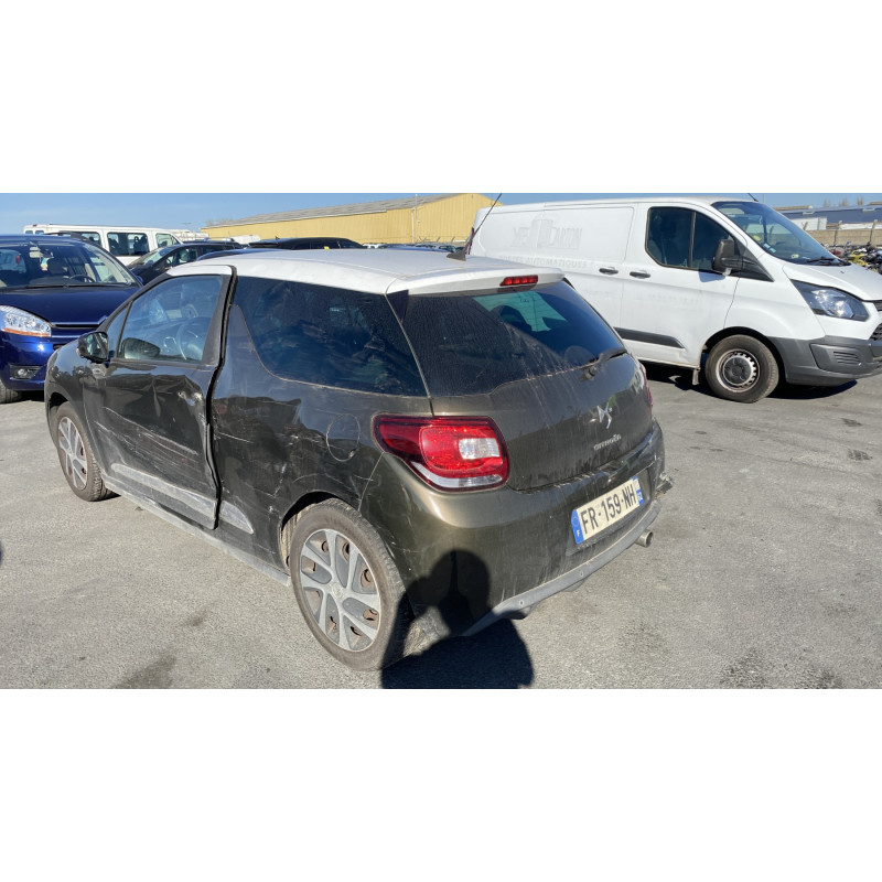 Feu diurne avant droit CITROEN DS3 Photo n°9