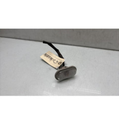 Repetiteur clignotant avant gauche (Feux) RENAULT MASTER 2 Photo n°1