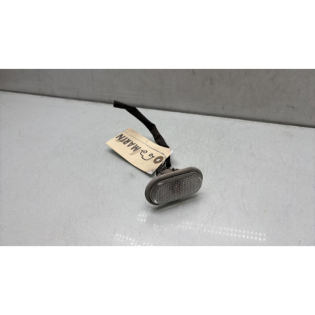 Repetiteur clignotant avant gauche (Feux) RENAULT MASTER 2 Photo n°1