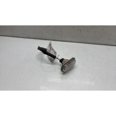 Repetiteur clignotant avant gauche (Feux) RENAULT MASTER 2