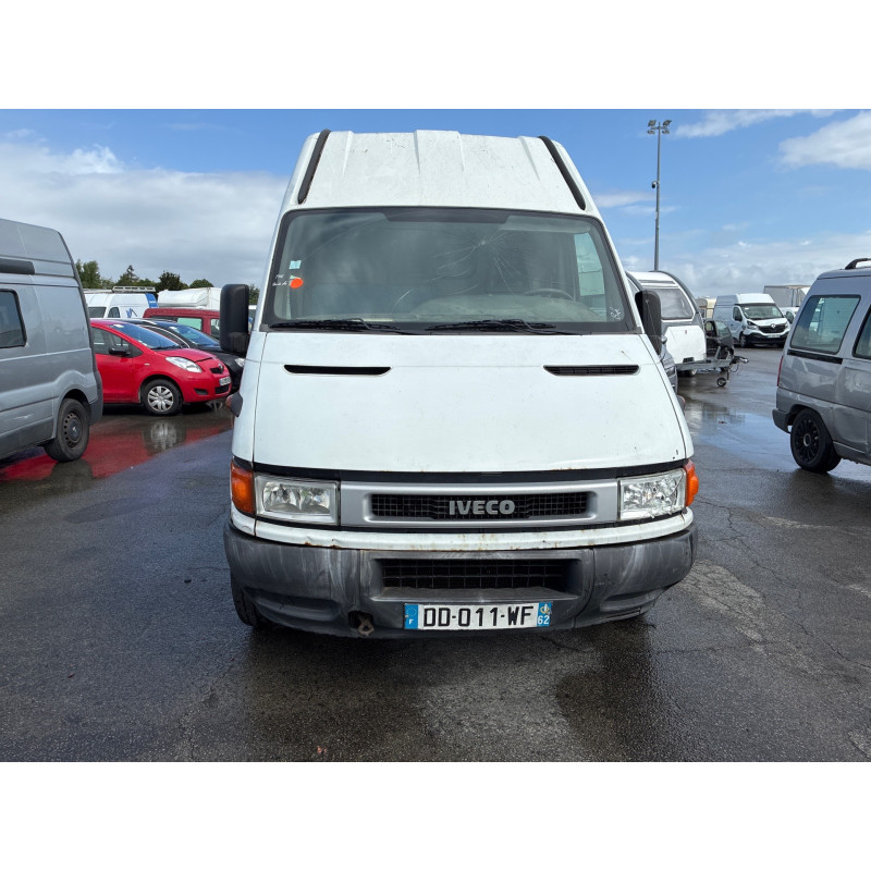 Repetiteur clignotant avant gauche (Feux) IVECO DAILY 3 Photo n°4