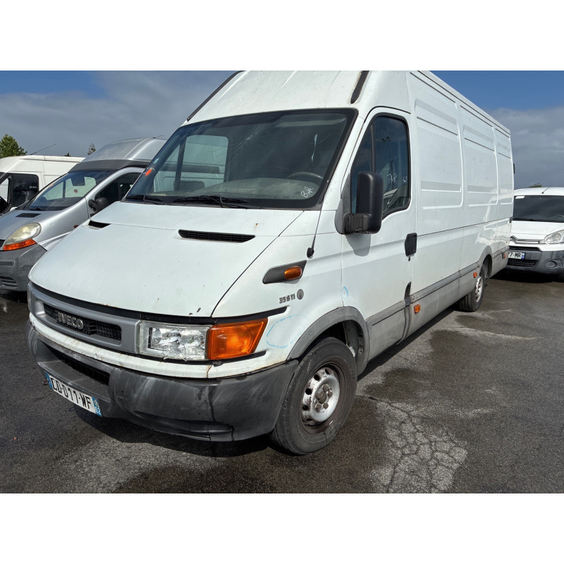 Repetiteur clignotant avant gauche (Feux) IVECO DAILY 3 Photo n°5
