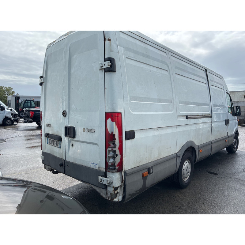 Repetiteur clignotant avant gauche (Feux) IVECO DAILY 3 Photo n°6
