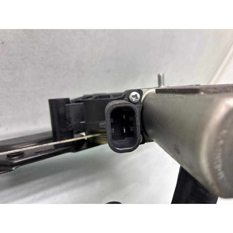 Leve vitre electrique avant gauche FORD KA 2 Photo n°2